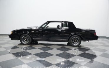 Buick-Grand-National-1987-Coupe-2