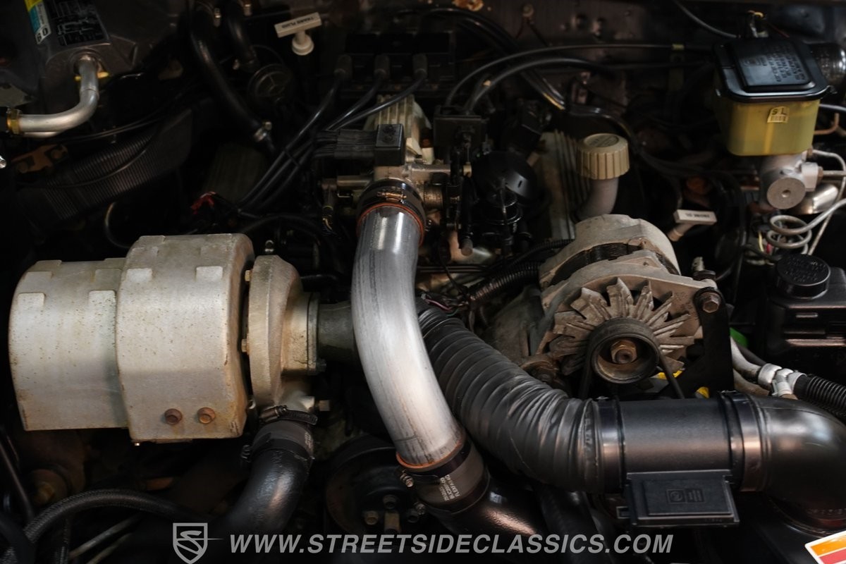 Buick-Grand-National-1987-Coupe-33