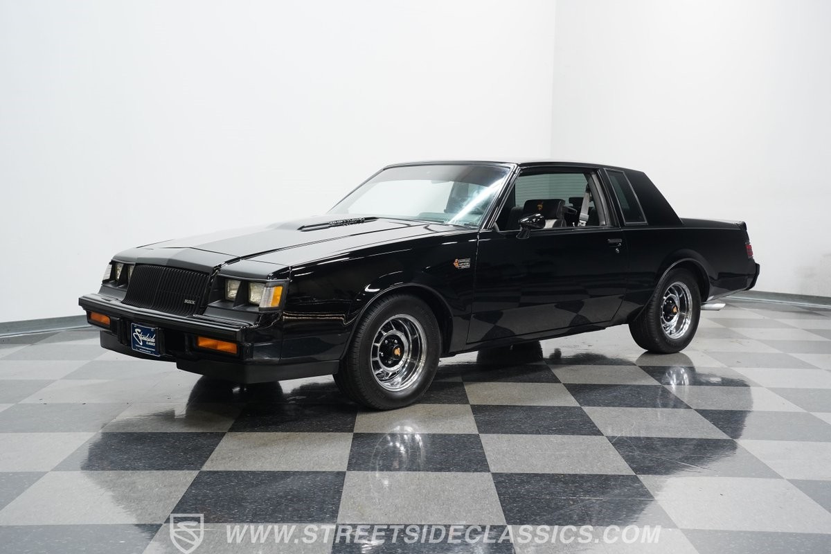 Buick-Grand-National-1987-Coupe-5