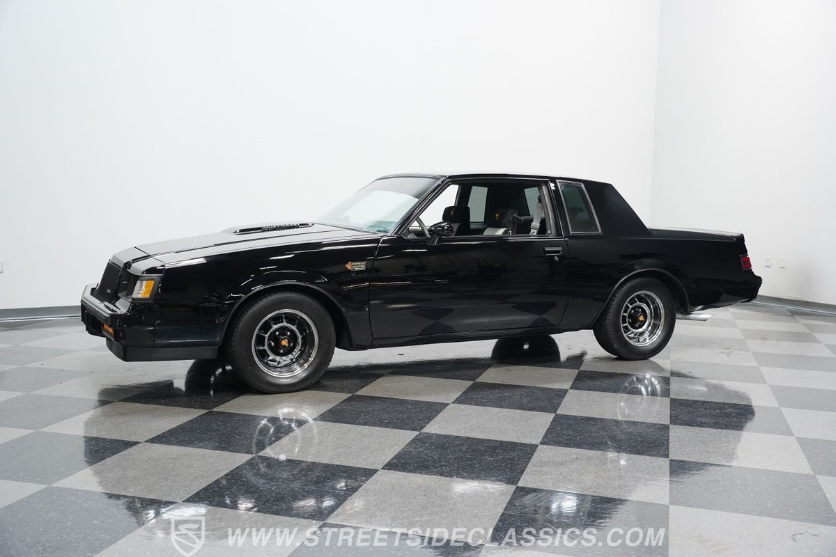 Buick-Grand-National-1987-Coupe-6