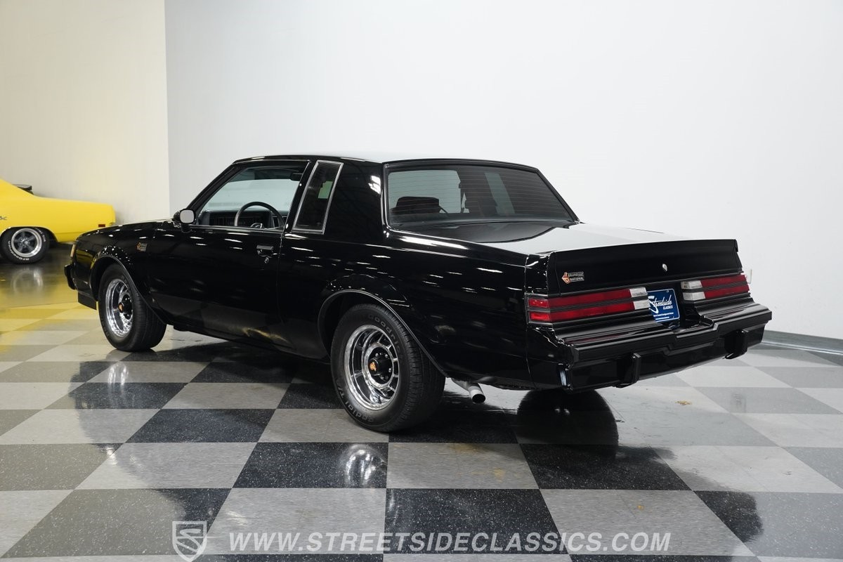 Buick-Grand-National-1987-Coupe-9