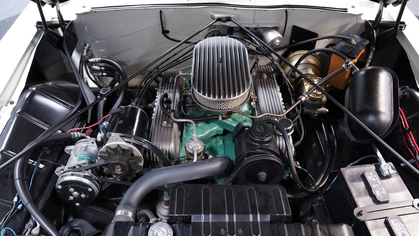 Buick-Invicta-1961-Hardtop-3