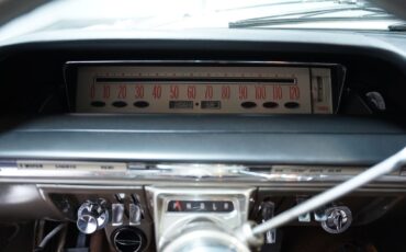 Buick-Invicta-1961-Hardtop-30