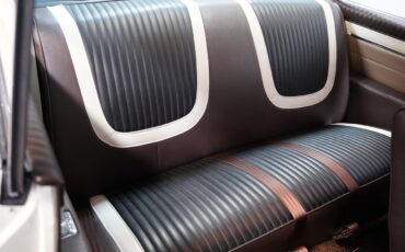 Buick-Invicta-1961-Hardtop-35