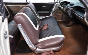 Buick-Invicta-1961-Hardtop-37