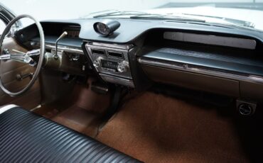 Buick-Invicta-1961-Hardtop-38