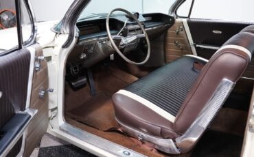 Buick-Invicta-1961-Hardtop-4