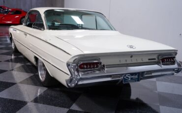 Buick-Invicta-1961-Hardtop-7