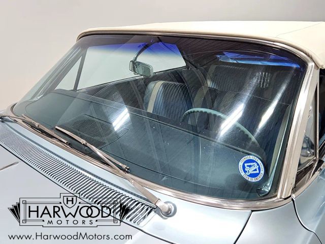 Buick-LeSabre-1963-Convertible-27