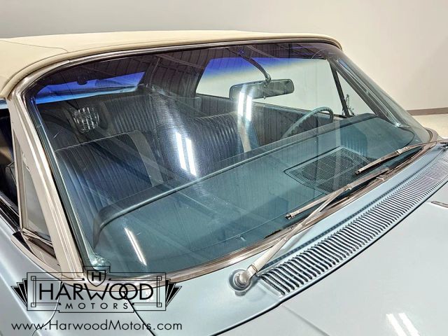 Buick-LeSabre-1963-Convertible-28