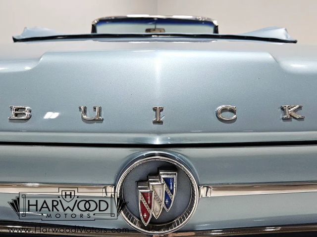 Buick-LeSabre-1963-Convertible-36