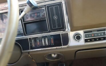 Buick-LeSabre-1968-Sedan-12