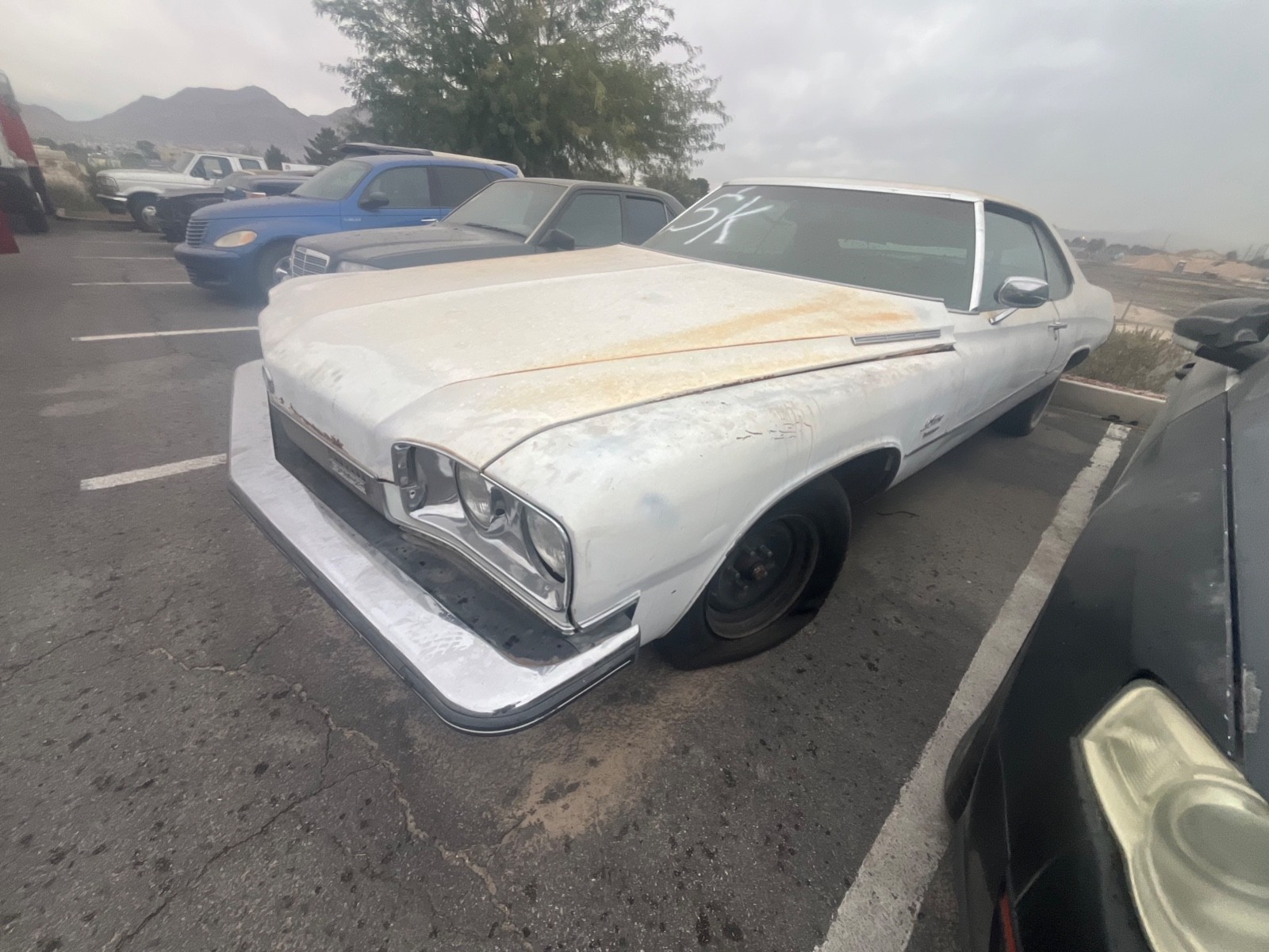 Buick-LeSabre-1973-Coupe-7