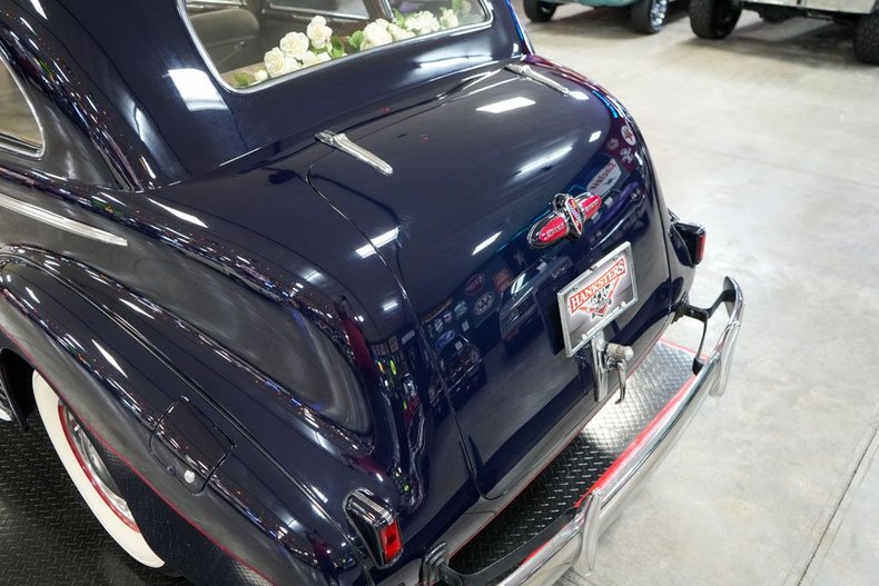 Buick-Other-1940-Dark-Blue-Tan-10