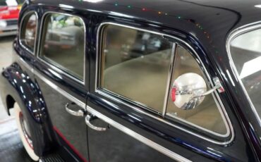 Buick-Other-1940-Dark-Blue-Tan-28