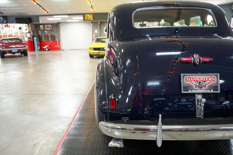 Buick-Other-1940-Dark-Blue-Tan-31