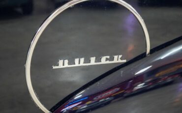 Buick-Other-1940-Dark-Blue-Tan-35