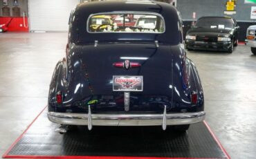 Buick-Other-1940-Dark-Blue-Tan-43