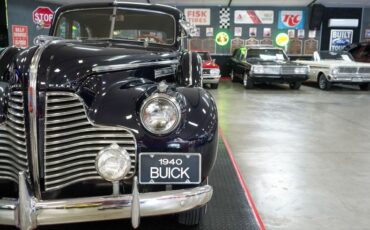 Buick-Other-1940-Dark-Blue-Tan-47
