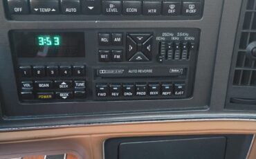 Buick-Reatta-1990-Coupe-11