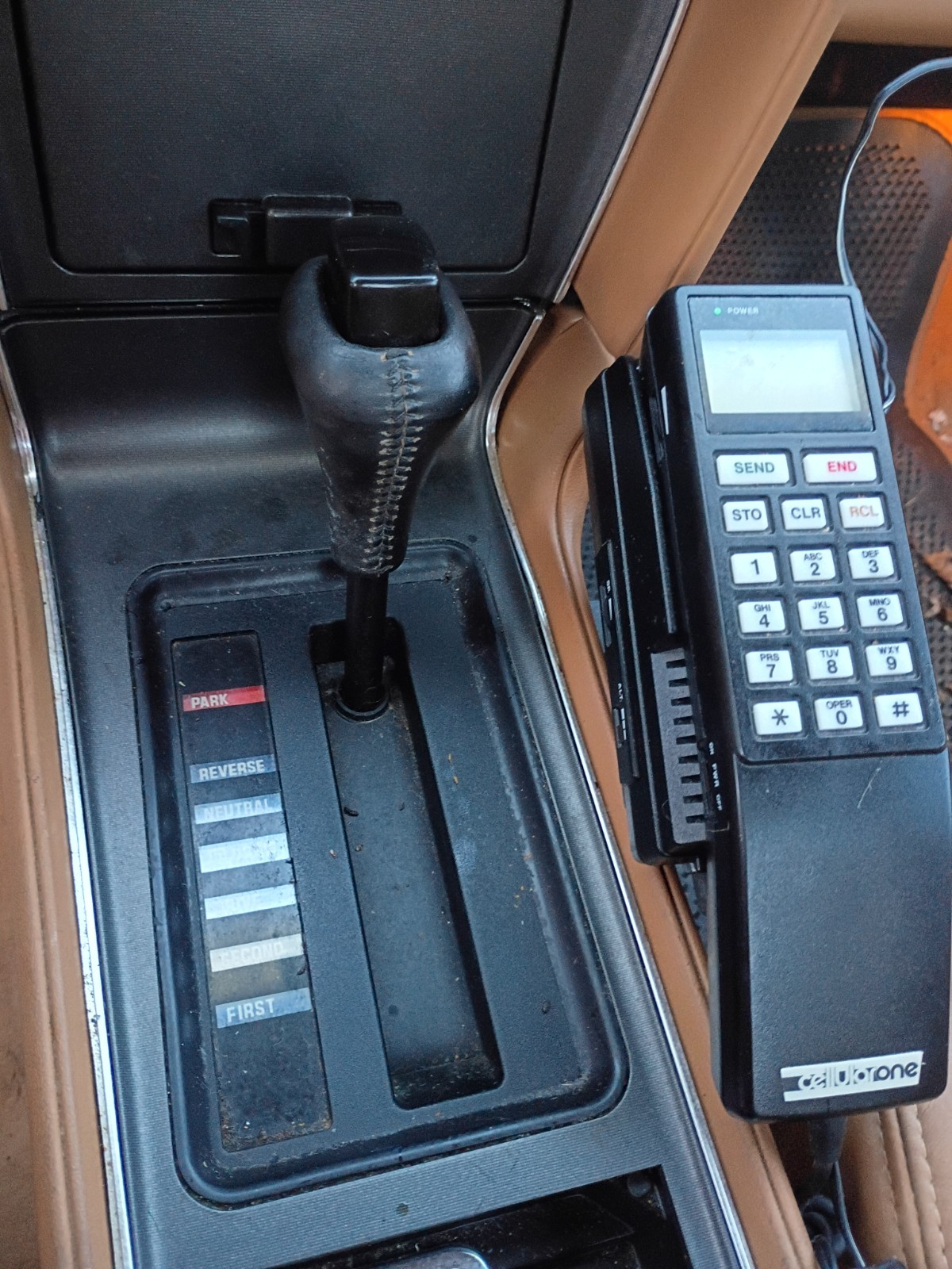 Buick-Reatta-1990-Coupe-12