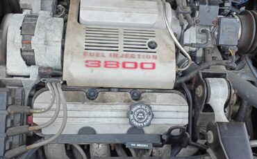 Buick-Reatta-1990-Coupe-6