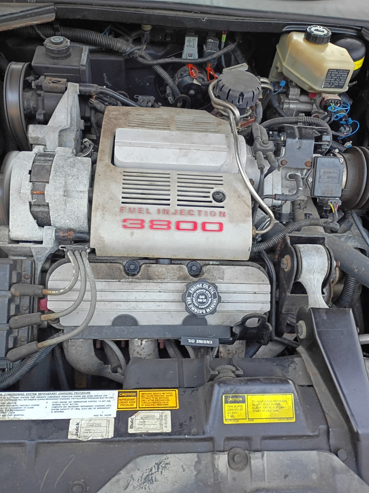 Buick-Reatta-1990-Coupe-6