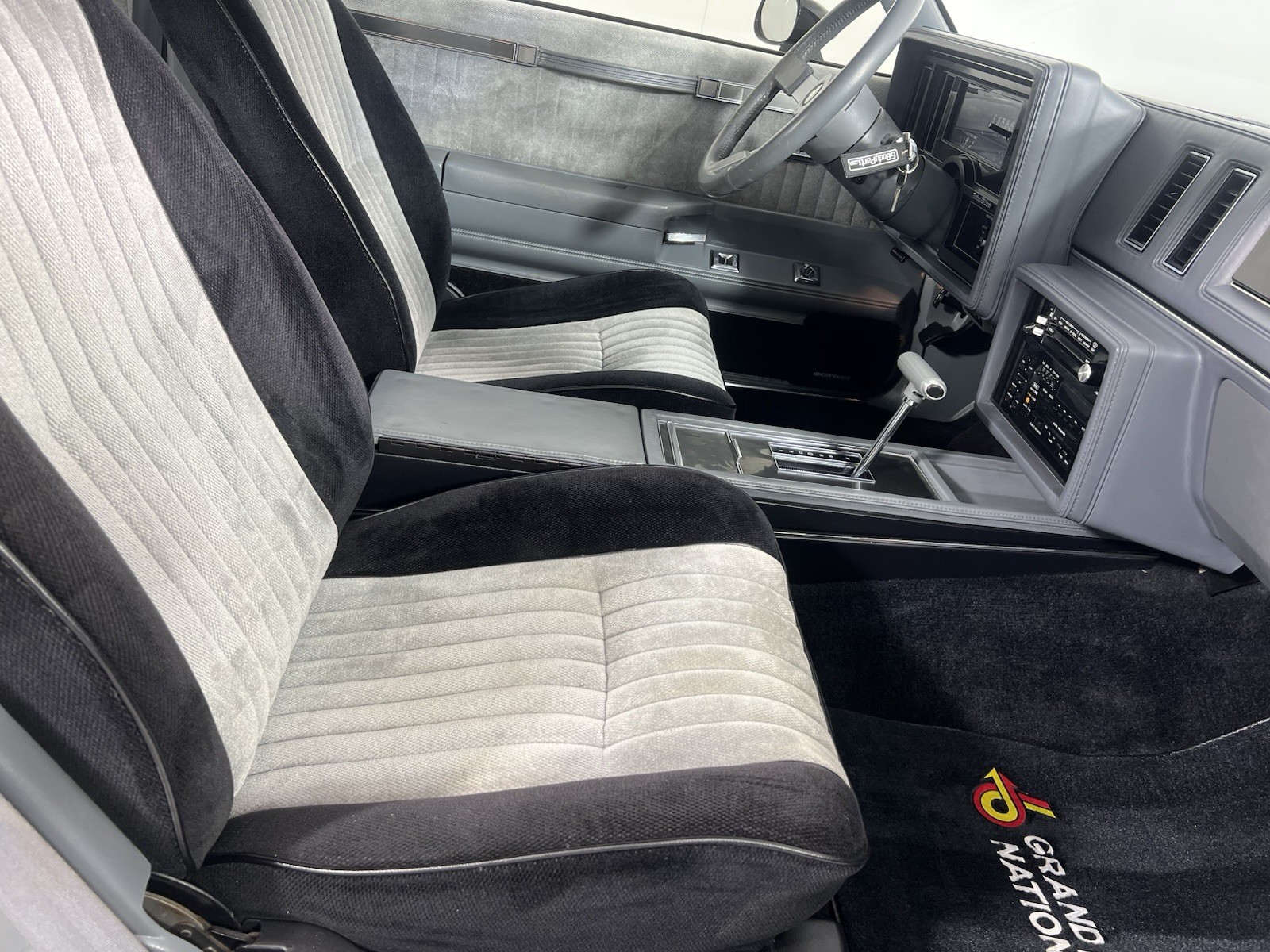 Buick-Regal-1986-Coupe-20