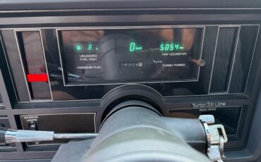 Buick-Regal-1986-Coupe-30