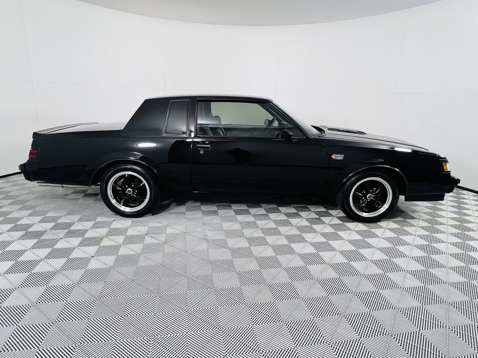 Buick-Regal-1986-Coupe-4