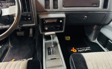 Buick-Regal-1987-Coupe-38