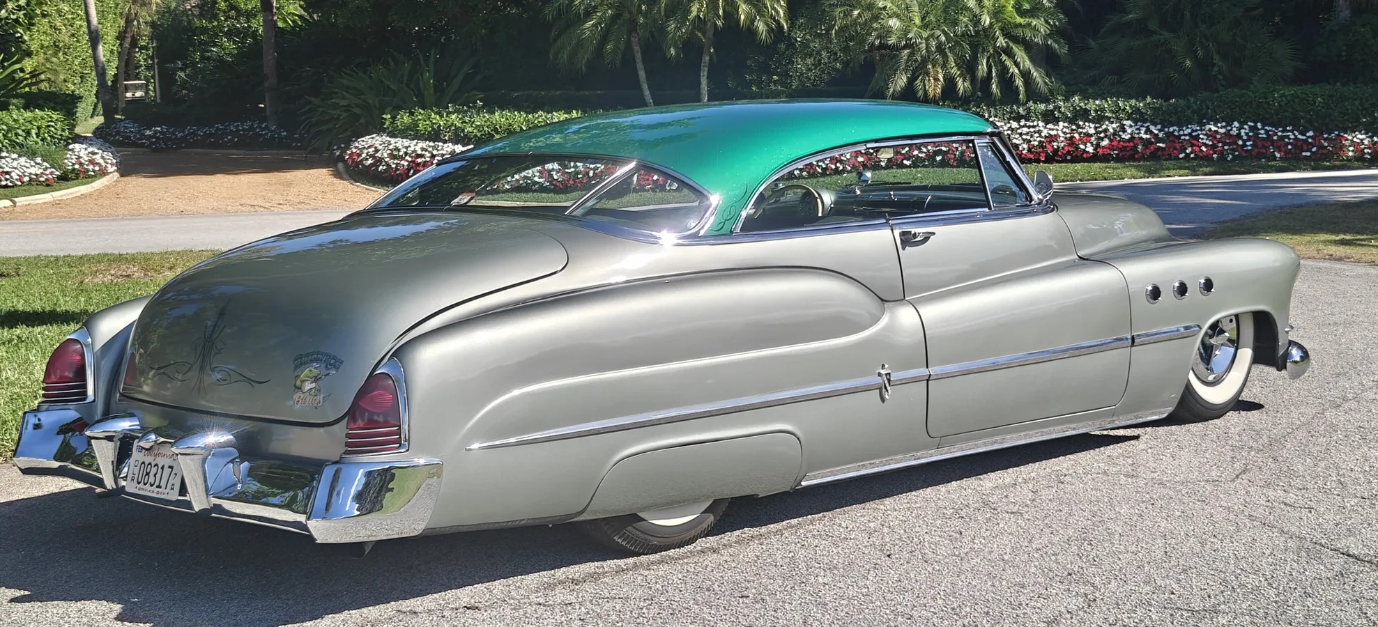 Buick-Riviera-1952-Green-Green-2