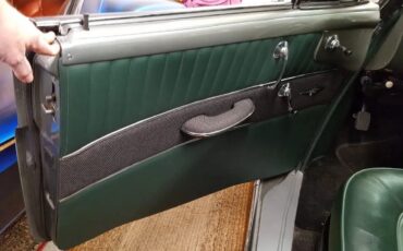 Buick-Riviera-1952-Green-Green-9