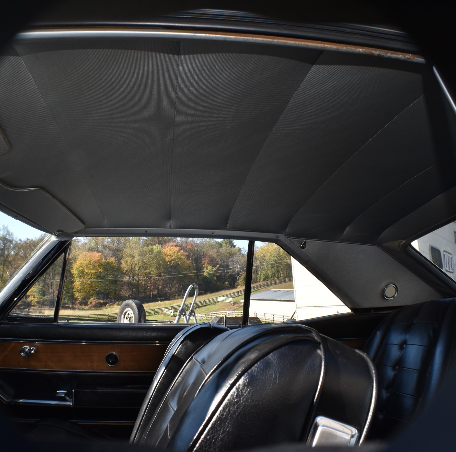 Buick-Riviera-1963-Coupe-24