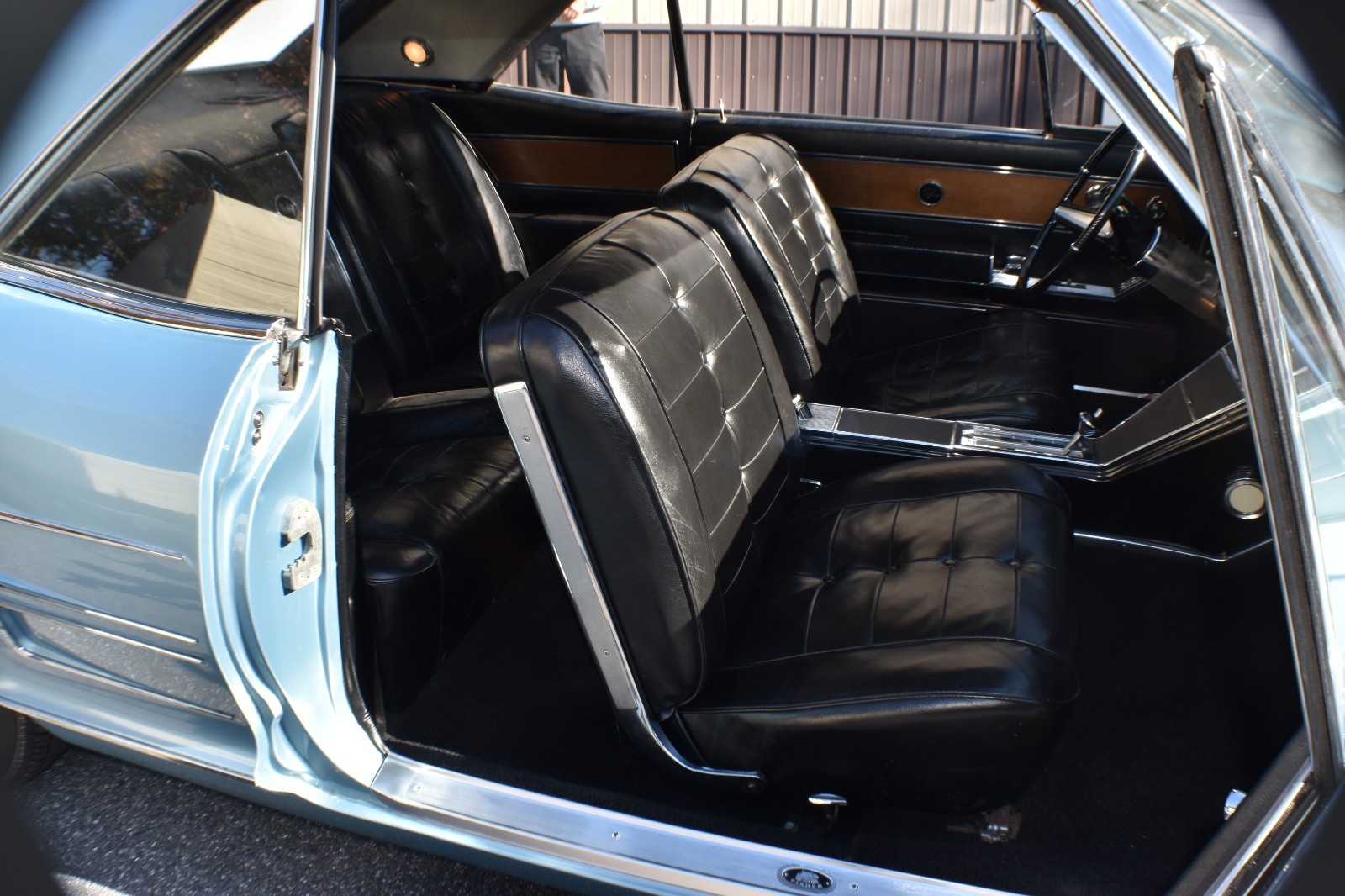 Buick-Riviera-1963-Coupe-26