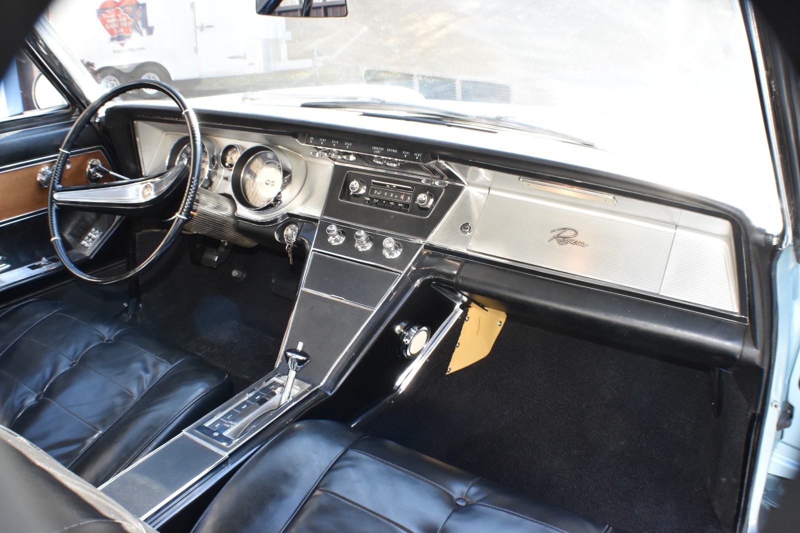 Buick-Riviera-1963-Coupe-27