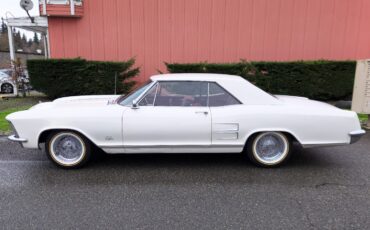 Buick-Riviera-1964-1