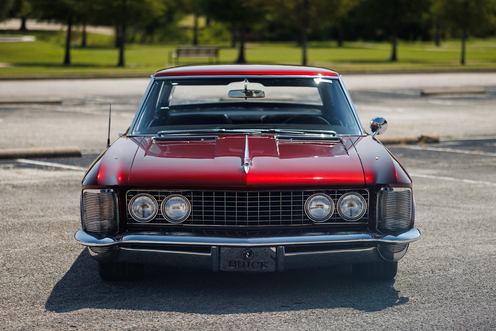Buick-Riviera-1964-2D-Coupe-24