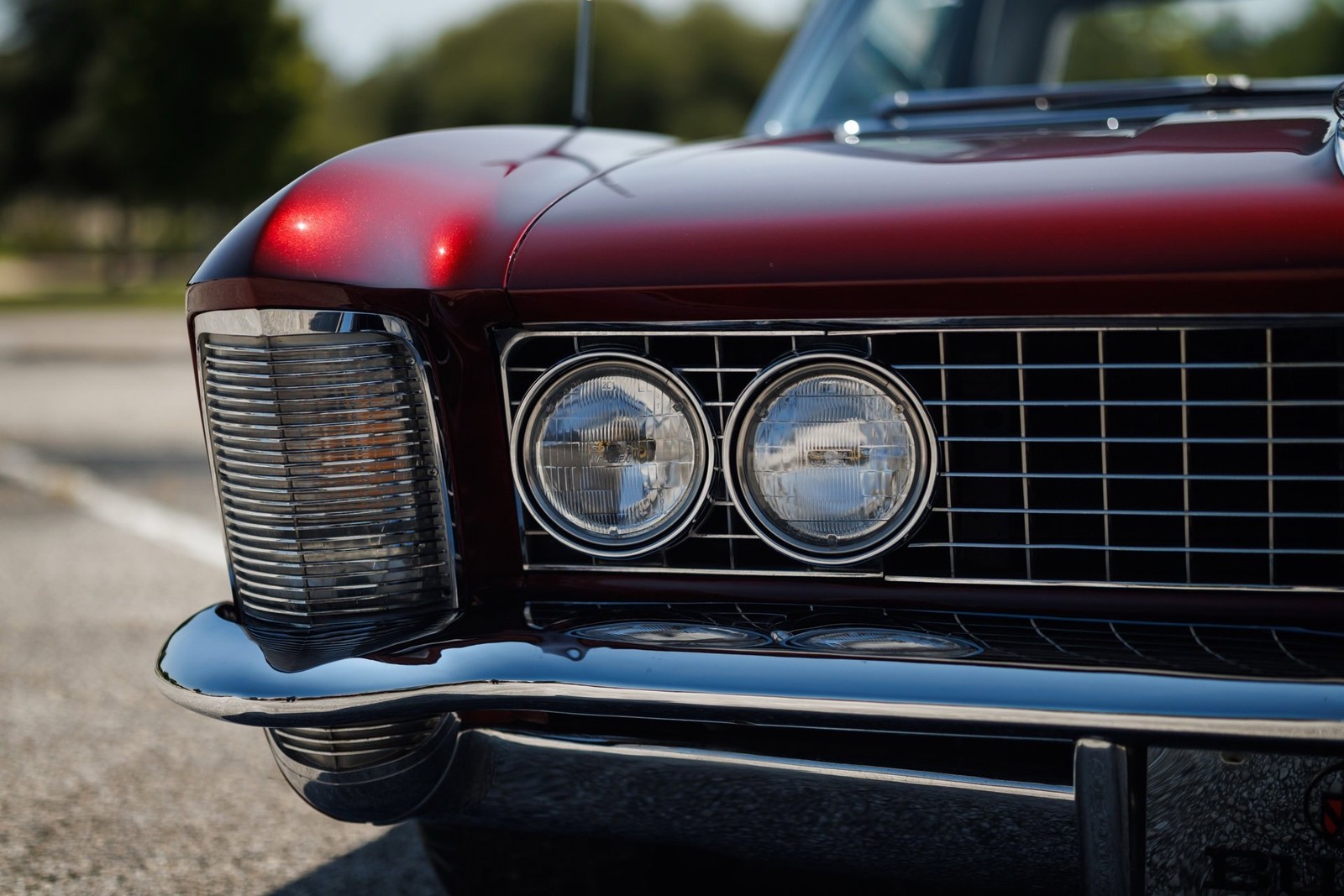 Buick-Riviera-1964-2D-Coupe-28