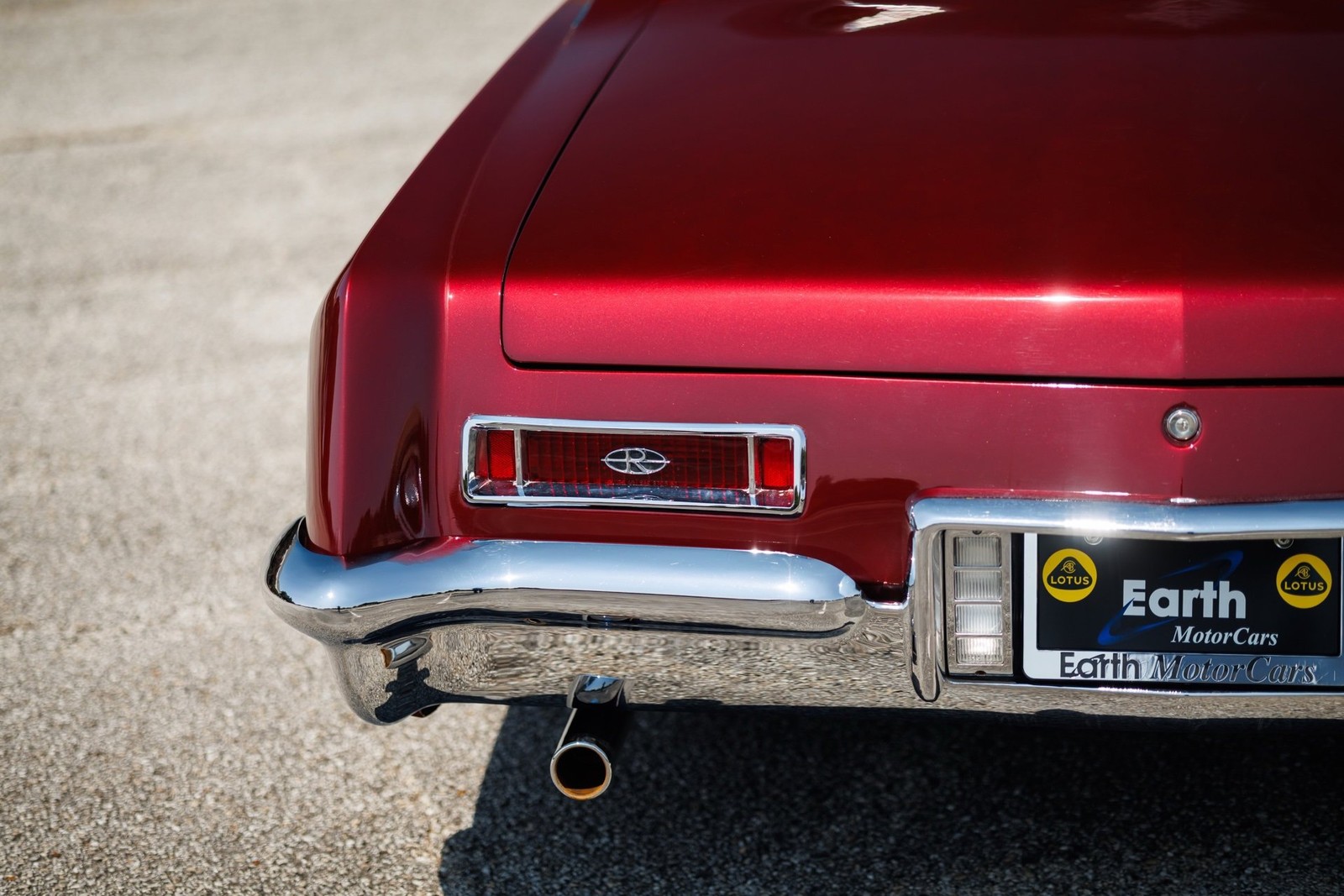 Buick-Riviera-1964-2D-Coupe-31