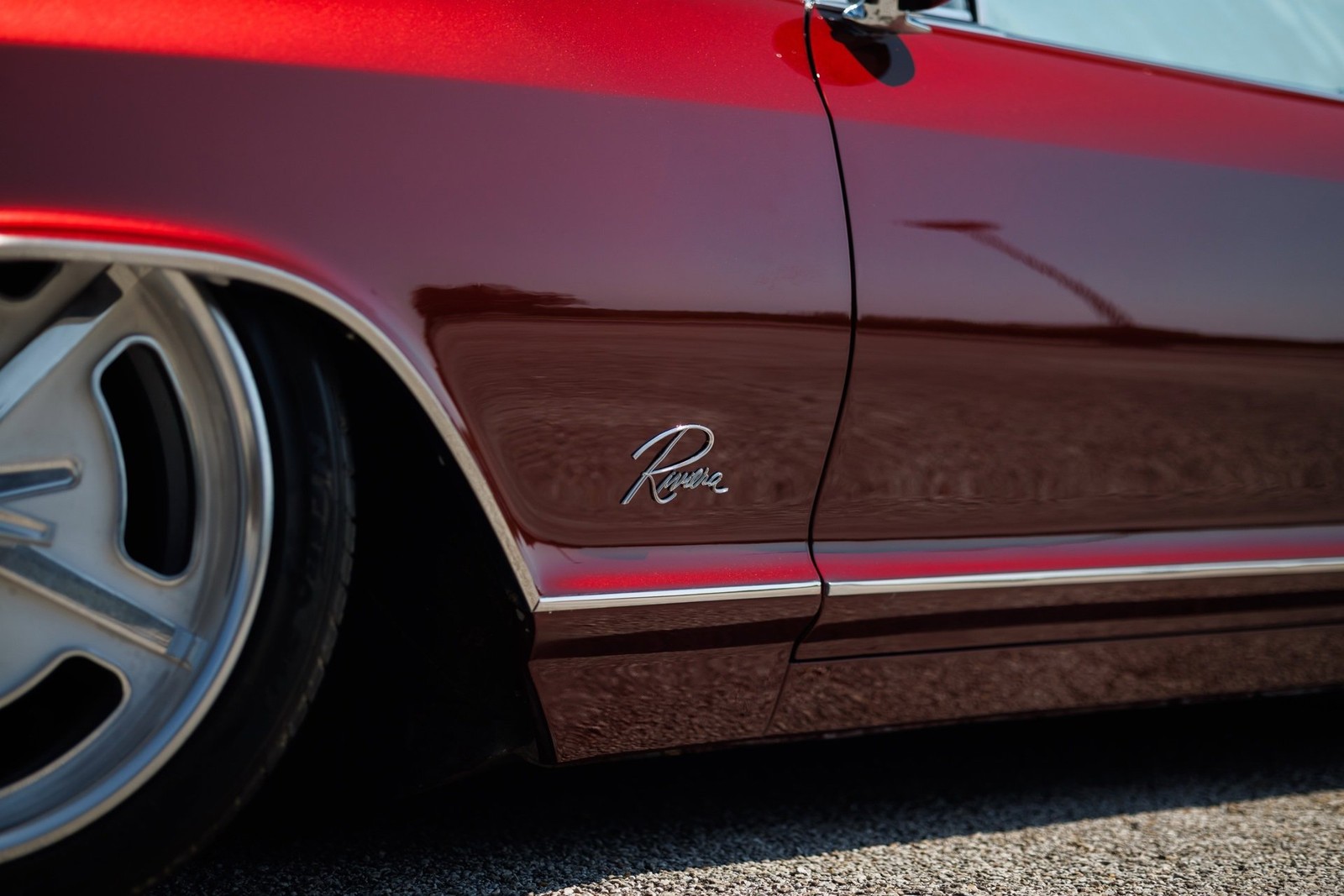 Buick-Riviera-1964-2D-Coupe-33