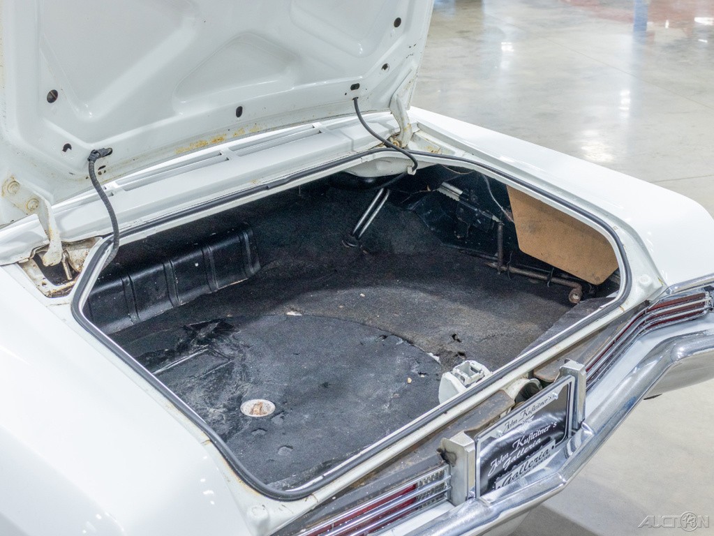 Buick-Riviera-1966-Other-19