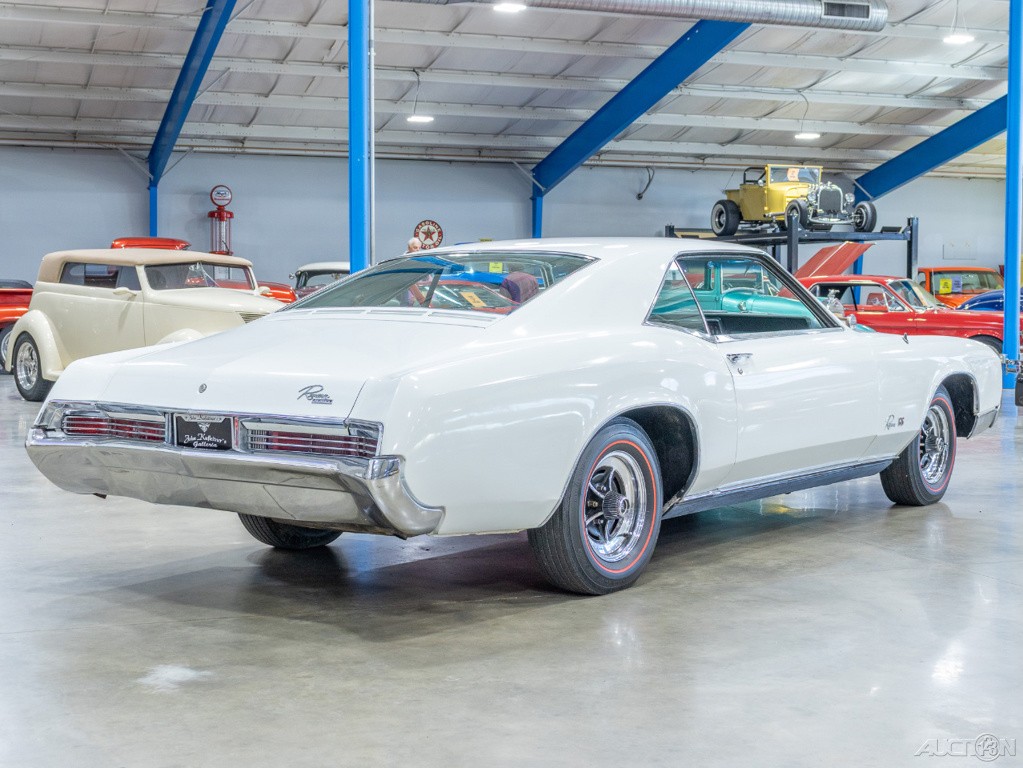 Buick-Riviera-1966-Other-6