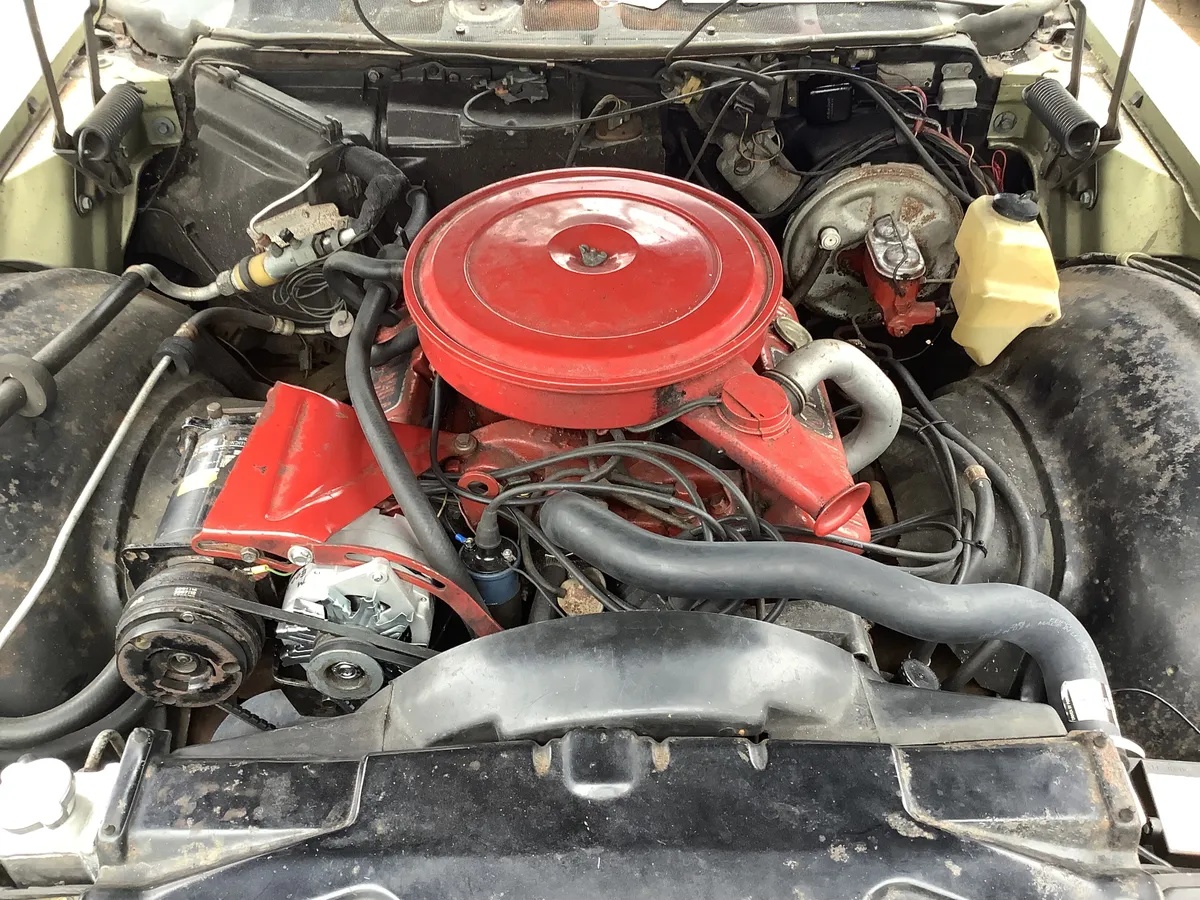 Buick-Riviera-1968-Gold-Black-19