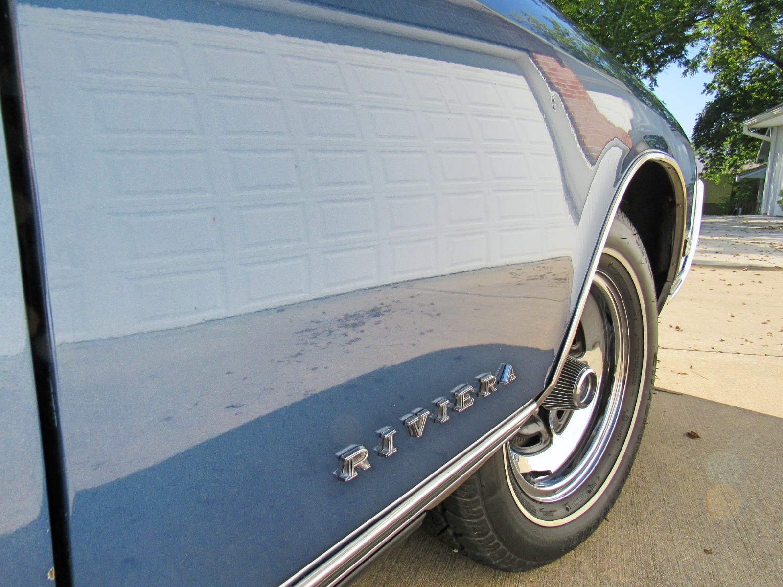 Buick-Riviera-1969-Coupe-22