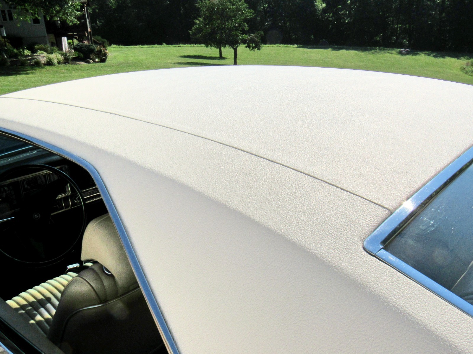 Buick-Riviera-1969-Coupe-25