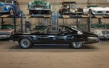 Buick-Riviera-1970-2-Door-Hardtop-1