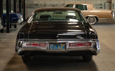 Buick-Riviera-1970-2-Door-Hardtop-17