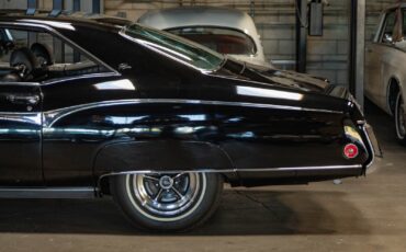 Buick-Riviera-1970-2-Door-Hardtop-3