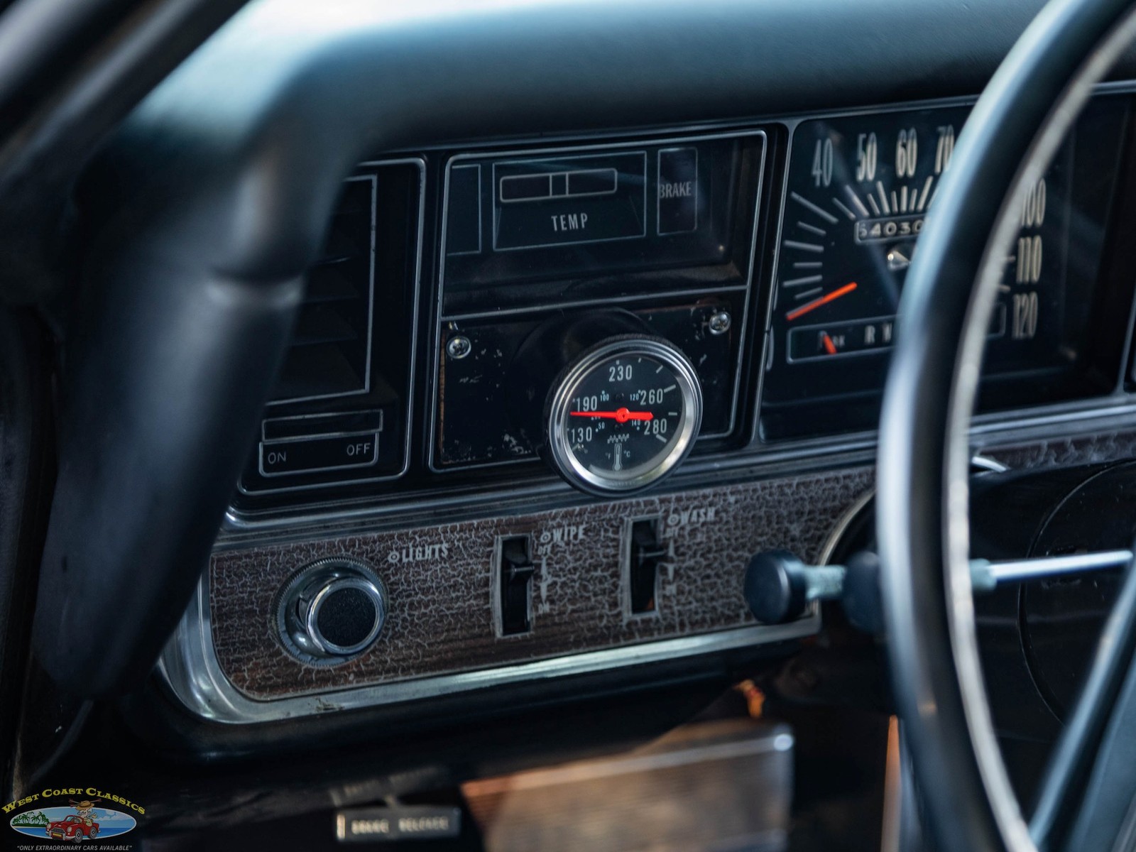 Buick-Riviera-1970-2-Door-Hardtop-35